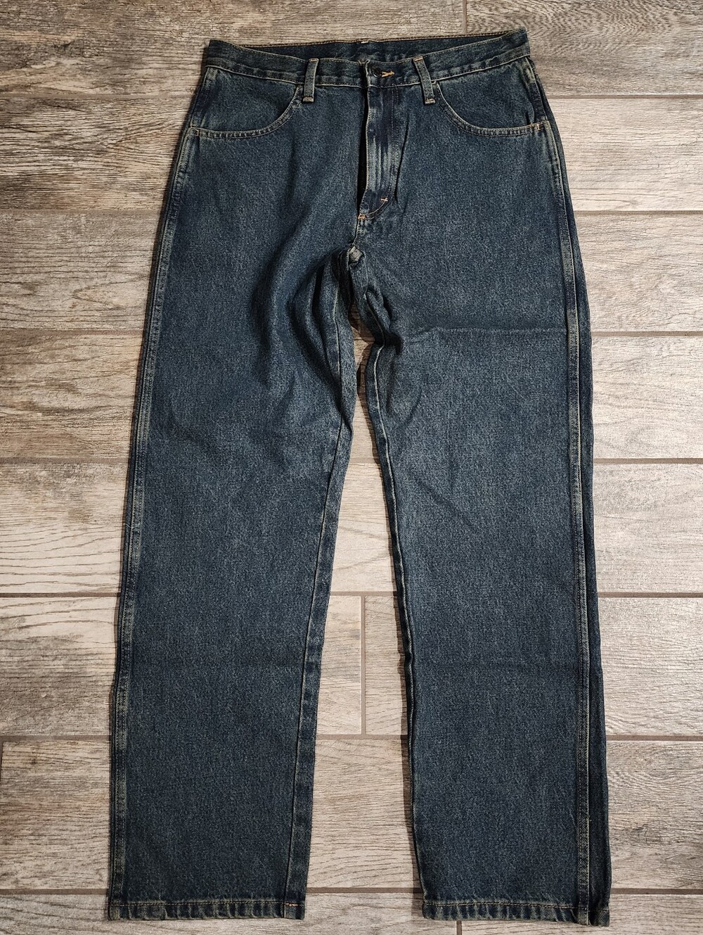 2015 Deadstock NEW Wrangler Rustler Relaxed Fit Straight Leg Jeans